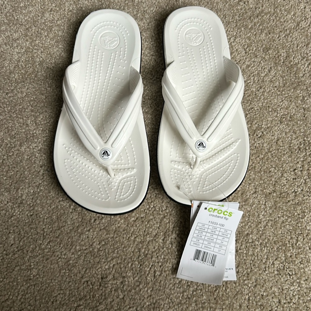 White croc flip flops NWT